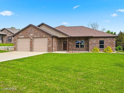 951 Cochise Dr, Holts Summit, MO, 65043
