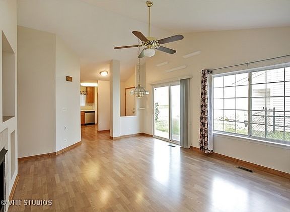 4th image of 4657 Courtney Dr