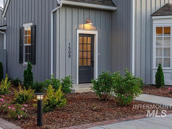 2nd image of 1508 S Picotee Cir