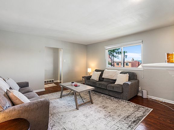 5th image of 2316 Mission St