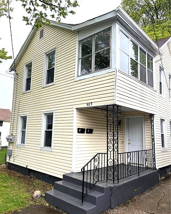 1st image of 409 Ross St #1