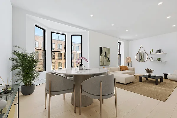 Rented by Freestone Property Group | media 2