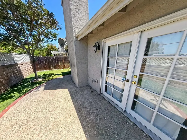 1617 Toyon Pl — Photo 19