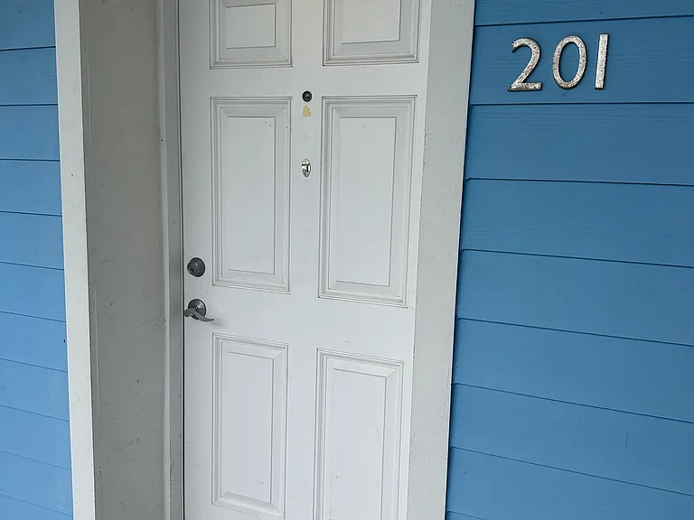 2901 Beach Blvd S #201 — Photo 2