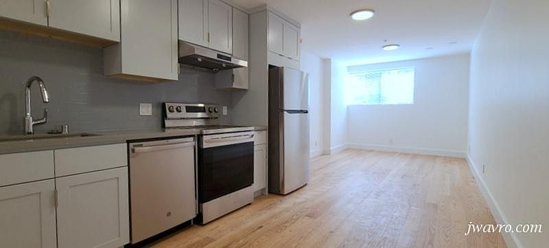 1st image of 140 Clinton Park #C