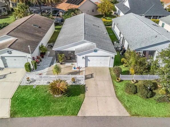 444 Hildalgo Dr, The Villages, FL 32159