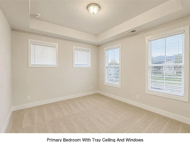 113 Pinecone Pkwy — Photo 6
