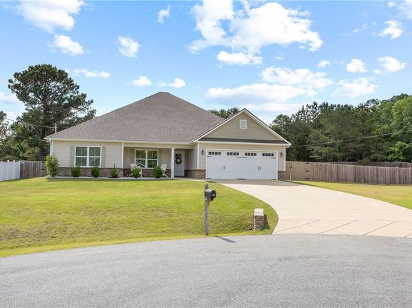 151 Addison Way, Smiths Station, AL 36877
