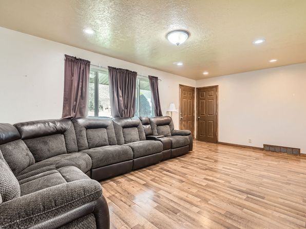 115 S 200 E, Cedar Fort, UT 84013