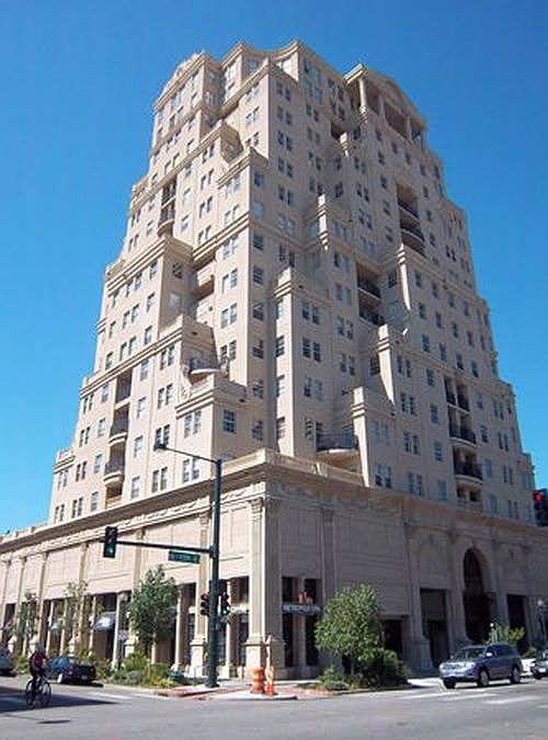 1st image of 300 W 11th Ave Unit 7G