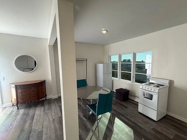22607 Pacific Coast Hwy #C — Photo 7