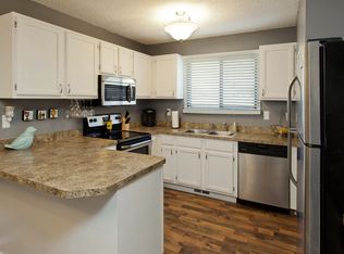 8985 Underwood Ln N, Maple Grove, MN 55369