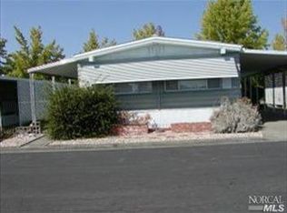 97 Winchester Dr, Santa Rosa, CA 95401