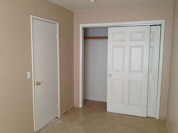 5th image of 15627 Maverick Dr