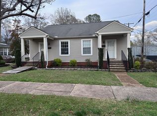 212 N Poplar St #214, Florence, AL 35630