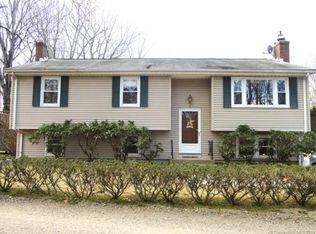 186 W High St, East Hampton, CT 06424