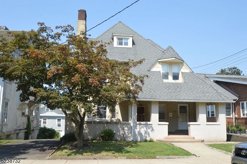 1st image of 346 Parker St