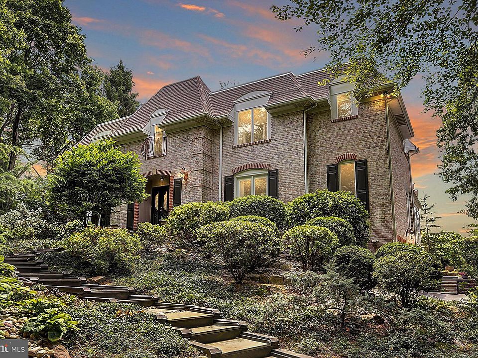 2321 Spruce Dr, Harrisburg, PA 17112 | Zillow