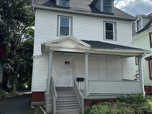 47 Forester St, Rochester, NY 14609