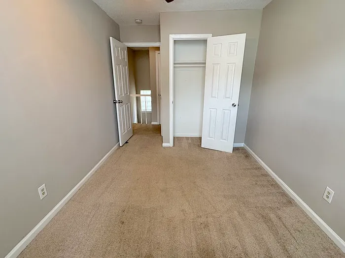 5404 Grand Lake Cres — Photo 19
