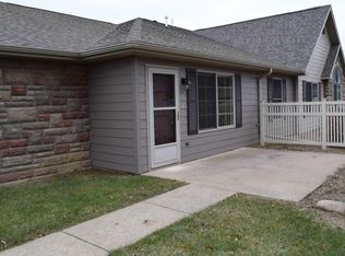 4811 River Valley Rd, Fort Madison, IA 52627