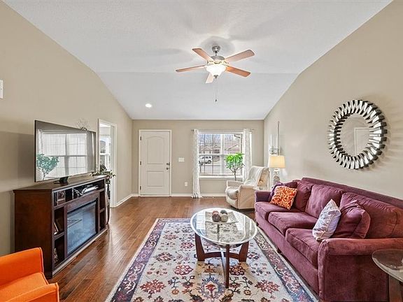 5th image of 8715 N Belton Ave