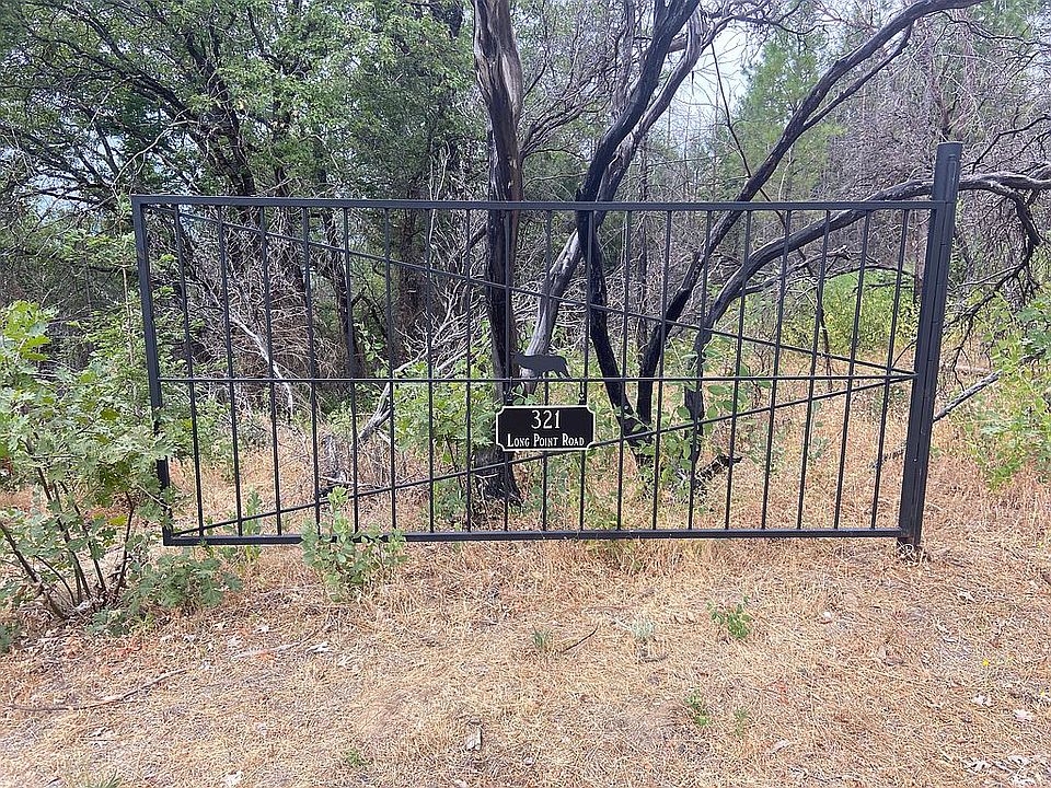 Custom gate w/elk & address