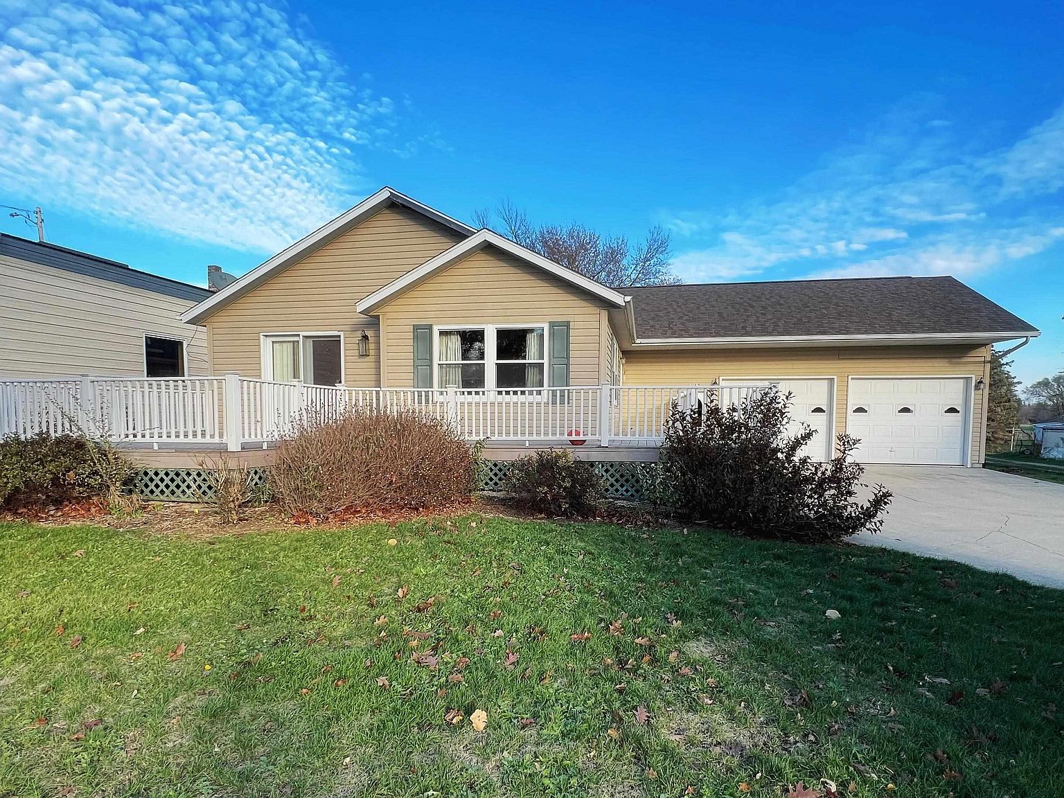 115 S Main St, Protivin, IA 52163 Zillow