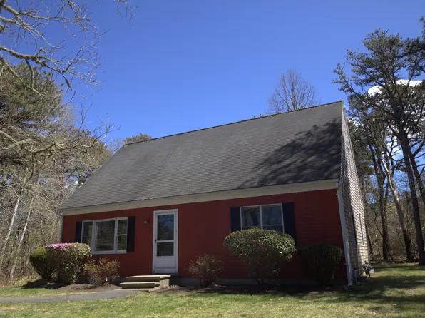 4 Landron Way, Harwich, MA 02645