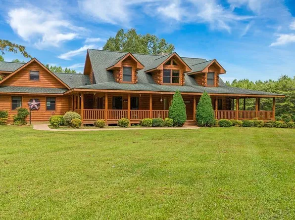 3987 SE Burkeville Rd, Victoria, VA 23974