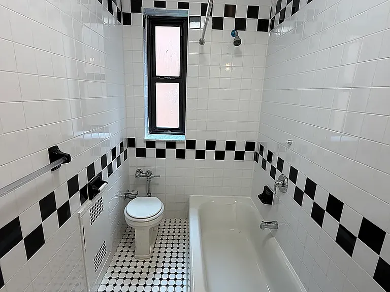 104-20 68th Dr #B43 — Photo 10