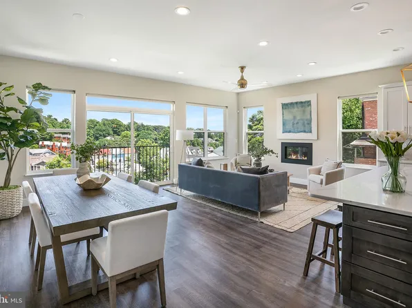 2005 S Lincoln St, Arlington, VA 22204