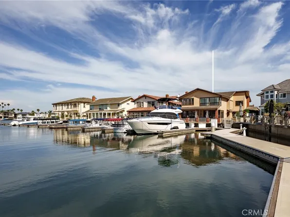 17052 Marina Ln, Huntington Beach, CA 92646