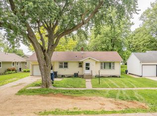 586 2nd St, Ocheyedan, IA 51354
