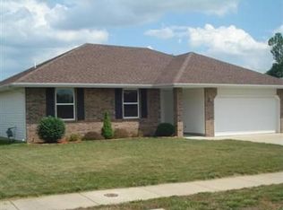 844 S Eastland Ave, Springfield, MO 65802