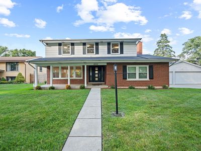 2024 E Wintergreen Ave, Mount Prospect, IL, 60056