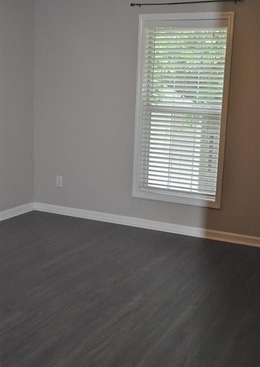 1st image of 1190 Eagle Pointe Dr