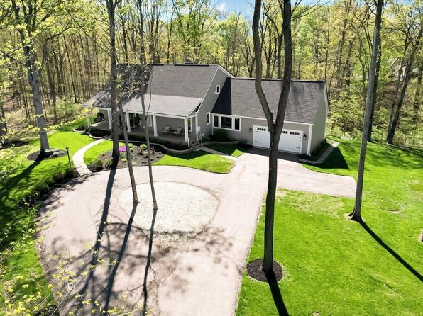 5055 Red Bank Rd, Galena, OH 43021