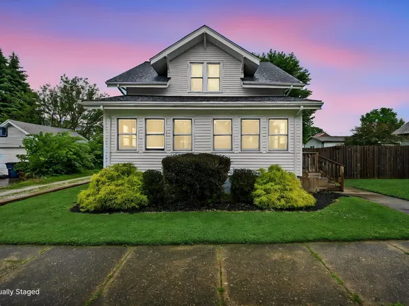 1055 N Harrison St, Frankfort, IN 46041