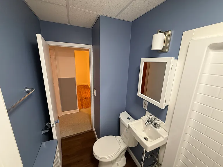 127 Dumont Ave #1 — Photo 4