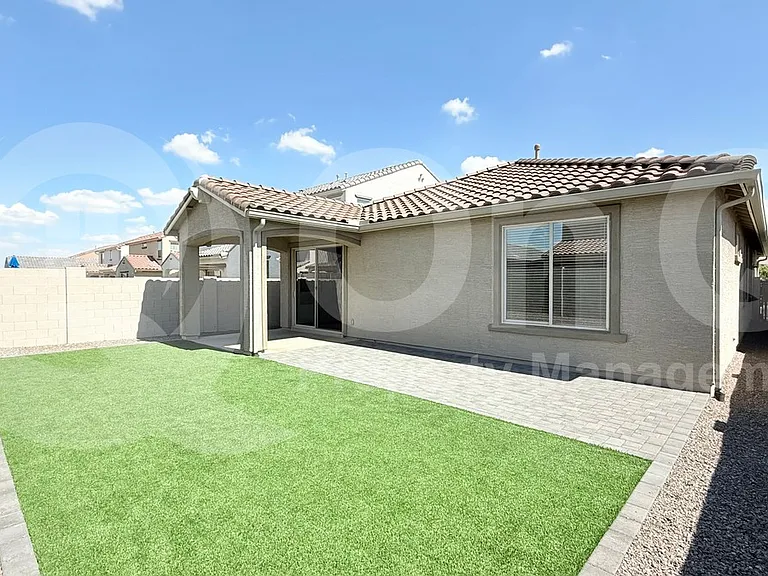9034 W Luke Ave — Photo 24