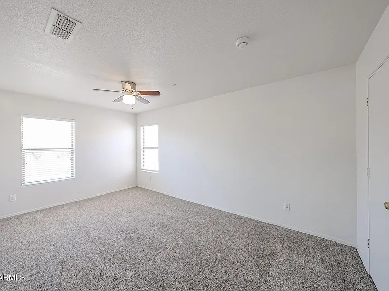 7500 E Deer Valley Rd #89 — Photo 35