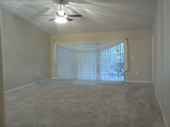 4th image of 12958 Royal George Ave