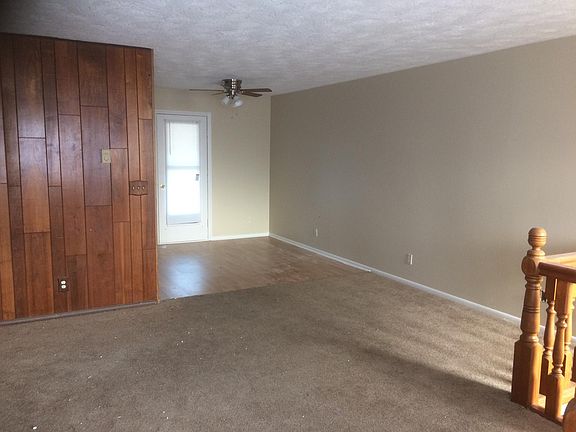 4th image of 601 John Adams Ct APT 3