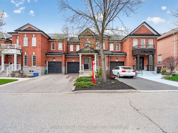 12 Nutwood Way, Brampton, ON L6R 0X7