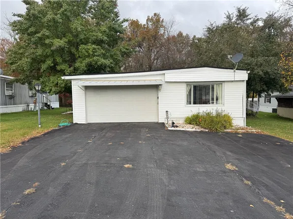 313 Driftwood Dr, Saxonburg, PA 16056
