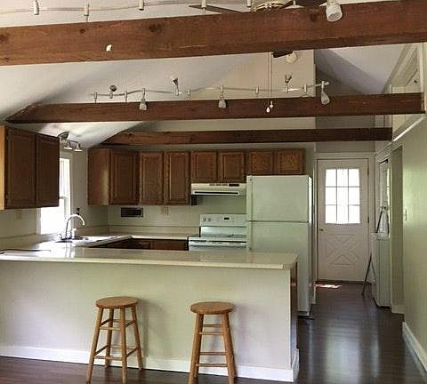 Kitchen/Living Area