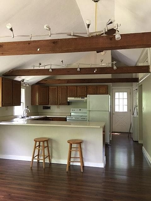 Kitchen/Living Area