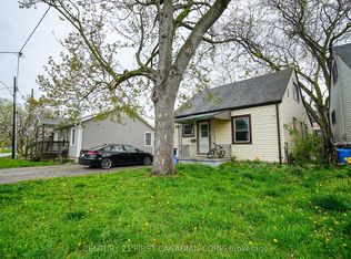 19 Montgomery Dr, Chatham Kent, ON N8A 1P2