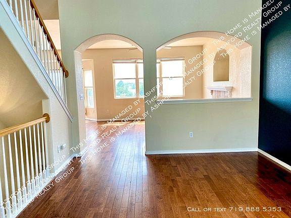 4th image of 6798 Wild Indigo Dr